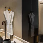 فندق Canale & 4*