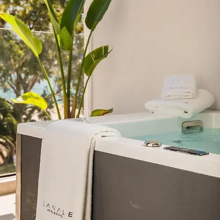 Canale & מלון 4*